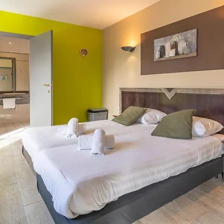 Sleep & Go Hotel *
