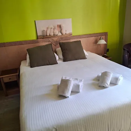 Hotel Sleep & Go 2*
