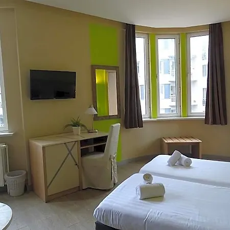 Sleep & Go Hotel 2*